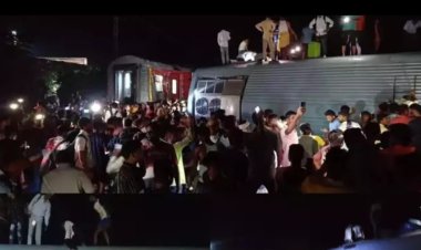 இரவில் தடம் புரண்ட பயணிகள் ரயில்! 4 பேர் பலி!