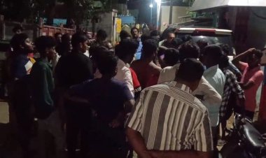 குளத்து மண்ணை அனுமதியின்றி அள்ளிச்செல்வதா? பொதுமக்கள் போராட்டம்!