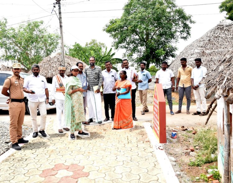 நாடக அரங்கு உள்ளிட்ட பணிகளை மாவட்ட ஆட்சியர் தி.சாருஸ்ரீ ஆய்வு!