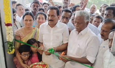 ஒ.பி.எஸ். அரசியலில் காணாமல் போன நபர்! சொன்னார் கே.பி.முனிசாமி!