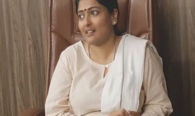 பா.ஜ.க. எம்.பி எப்படி பாஸ் கொடுத்தார்? காயத்ரி ரகுராம் கேள்வி?