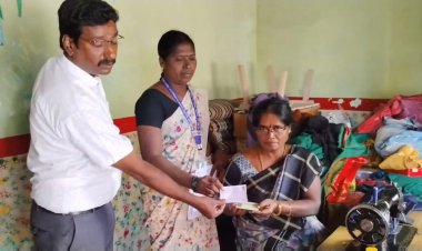 தமிழகம் முழுவதும் பொங்கல் பரிசுக்கு டோக்கன் கொடுக்க துவங்கினர்!