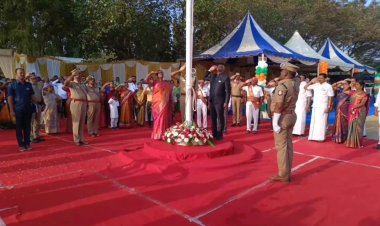 புறாக்களை பறக்கவிட்ட ஆட்சியர் - எஸ்.பி.!