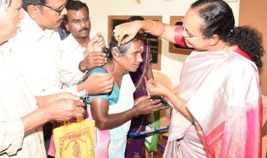 மனுக்கள் மீது உரிய நடவடிக்கை எடுத்தால் முதலமைச்சரின் தனிப்பிரிவிற்கு செல்ல மாட்டார்கள்! அதிகாரிகளுக்கு ஆட்சியர் அட்வைஸ்!