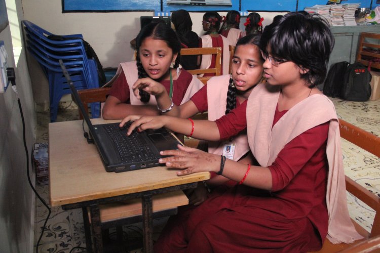 மைக்ரோசாப்ட் நிறுவனத்துடன் தமிழக பள்ளிக் கல்வித்துறை ஒப்பந்தம்!