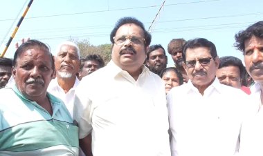 மூடிய ரெயில்வே கேட்டை திறக்க வைத்த வேலூர் எம்.பி.!