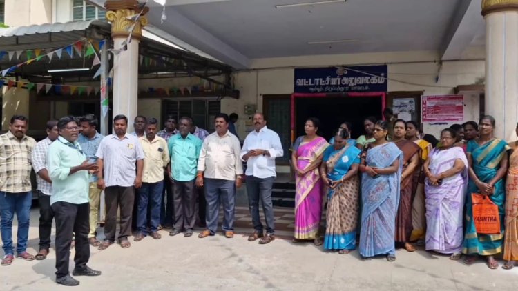 அரசை மிரட்டும் கிராம உதவியாளர் சங்கத்தினர்!