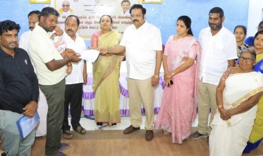 விபத்தில் இறந்த மாணவி குடும்பத்துக்கு வைப்பு நிதி! ரூ.88 இலட்சம் மதிப்பில் பல நலதிட்டங்கள்! ஆட்சியர் வழங்கினார்!