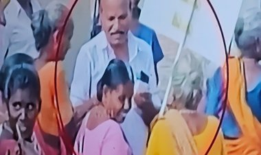 100 ரூபாய் பட்டுவாடா செய்து சிக்கலில் மாட்டிய தேனி அதிமுக வேட்பாளர்!