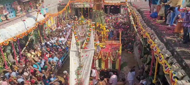 திருவாரூரில் பங்குனி உத்திர திருவிழாவுக்காக கொடியேற்றம்!