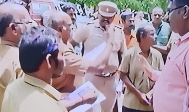 சுங்க கட்டணம் கொடுத்தால்தான் வாக்கு இயந்திரங்களை எடுத்துச் சொல்வோம் ஓட்டுநர்கள் தகராறு... தாசில்தார் திரு திரு!