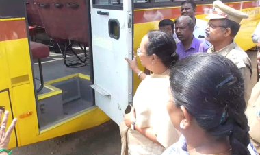 தனியார் பள்ளி பேருந்துகளை ஆய்வு செய்த ஆட்சியர்!