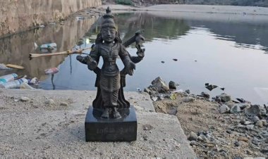 புல்லூர் தடுப்பணியில் அம்மன் சிலை கண்டெடுப்பு!