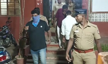 நிருபர்களை எச்சரித்த அக்யூஸ்ட்! தேவையில்லாமல் மாட்டிக்காதீங்க என சவுண்டு!  