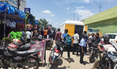 பிரியாணி பிரியர்களை காக்க வைத்து ஏமாற்றினர்! போக்குவரத்து நெரிசலால் மக்கள் அவதி!!