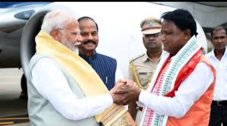 மோகன் சரண் மாஜி ஒடிசா முதல்வரானது மனைவி தாய்க்கு கூட தெரியாது! டிவியில் பார்த்து ஆச்சர்யம் ஆனார்களாம்!