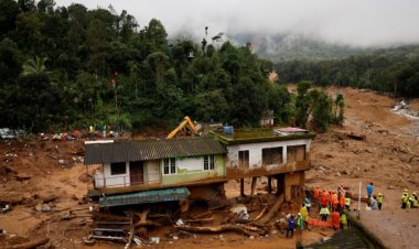 நிலச்சரிவு ஏற்பட்ட பின்னர் ரெட் அலர்ட் கொடுத்த சூப்பர் வானிலை மையம்!