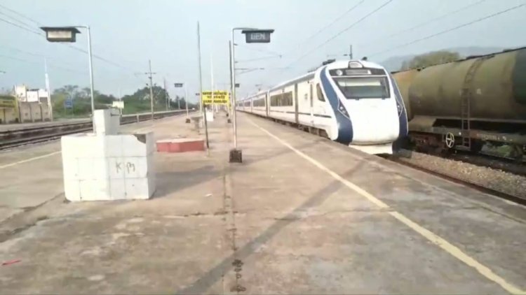 வந்தே பாரத்தில் வெடித்த செல்போன்ஸ்! ஜஸ்ட் மிஸ்!