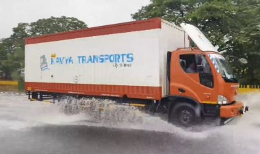  வாணியம்பாடி பகுதியில் சுமார் ஒரு மணி நேரமாக கனமழை!