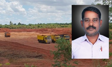 போஸ்டர் போட்டு அலுவலர்களை வேலைவாங்கும் சமூக செயற்பாட்டாளர்! கிழிக்காதபடிக்கு பாதுகாப்பு கேட்கிறார்!