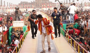 திராவிட மாடல் ஆட்சி என்று சொல்லி மக்களை ஏமாற்றுகிறீர்கள்! த.வெ.க. மாநாட்டில்  விஜய் ஆவேச பேச்சு! பதிலடி கொடுத்த ஆர் எஸ் பாரதி!