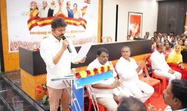 சொல்ல வந்ததை தெளிவாய் சொல்லிவிட்ட த.வெ.க.! 28 முக்கிய தீர்மானங்கள் நிறைவேற்றம்!