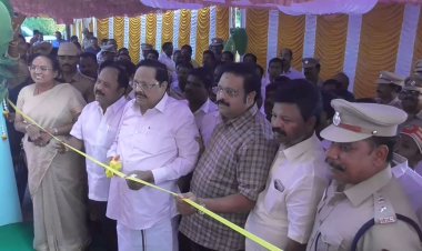 தாமிரபரணி ஆற்றை நீதிபதிகள் ஆய்வு செய்வது பற்றி எனக்கு தெரியாது! நீர்வளத்துறை அமைச்சர் துரைமுருகன் பேட்டி!