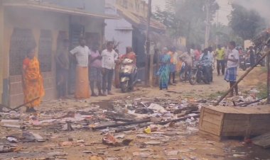 தொடர்ந்து வெடி பொருட்கள் பதுக்கி விற்பனை! தொடர் விபத்து...மாமுலாக வேடிக்கைப் பார்க்கும் அலுவலர்கள்!