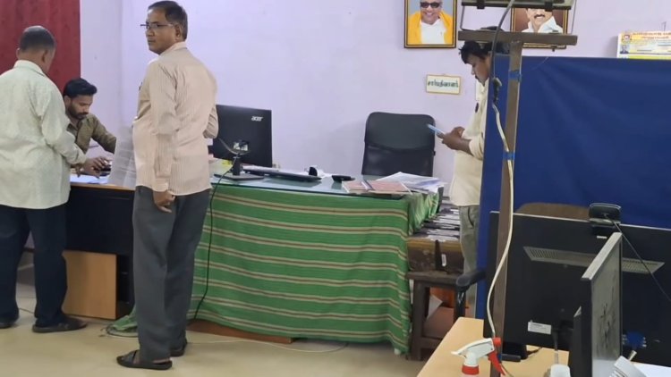 ஏம்பா லேட்டு? இது காட்பாடி ரிஜிஸ்த்தர் அலுவலக மேட்டர்!