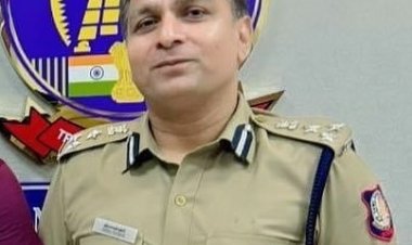 சிறப்பு பிரிவு சப் இன்ஸ்பெக்டர் உள்ளிட்ட ஐந்து போலீசார் காத்திருப்பில் வைக்கப்பட்டனர்!