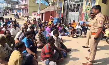 பணக்காரரிடம் மோதாதே? ஜல்லி கல்குவாரியை மூட கோரி மக்கள் சாலைமறியல் !