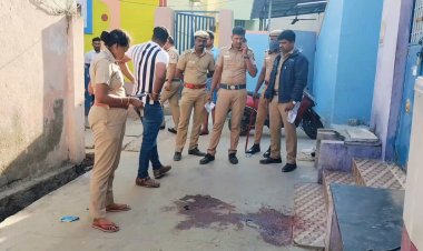 குடித்துக் கொண்டிருந்த வாலிபருக்கு கத்தி குத்து!