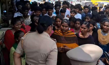 செக்ஸ் பேராசிரியரை கைது செய்யக் கோரி காவல் நிலையத்தை முற்றுகையிட்ட மாணவ சிங்கங்கள்! மிரட்டலாக பேசிய இன்ஸ்பெக்டர் லதா!