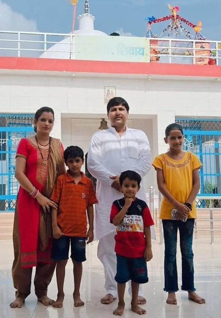 குடும்பத்தினரை துப்பாக்கியால் சுட்ட அரசியல்வாதி!