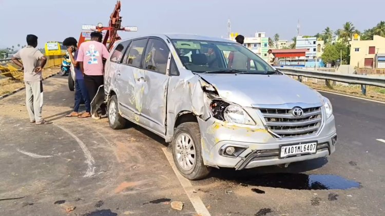 கழன்று ஓடிய இனோவா காரின் டயர்!