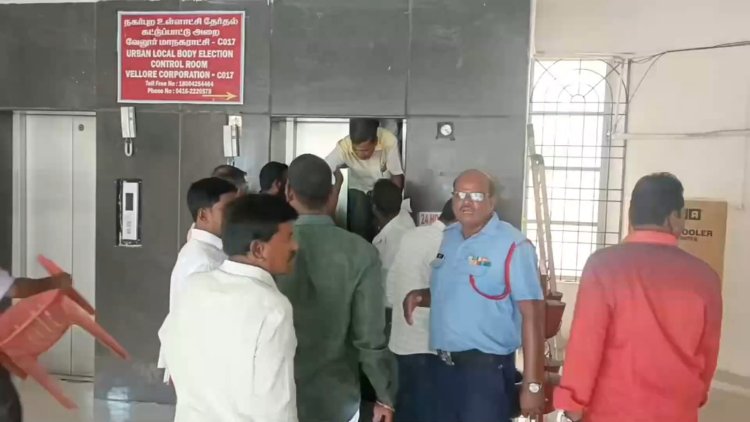 பாதியில் நின்ற லிப்ட்...குடிக்க தண்ணீர் இல்லாத மாநகராட்சி!