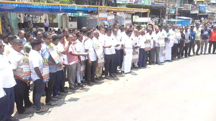 வியாபாரிகள் ஆர்பாட்டம்...  வேலூர் திருப்பத்தூரில் பரபரப்பு!