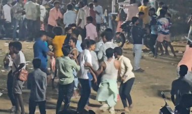 நேற்று ராத்திரி யம்மா பாடலால் மோதல்..தடியடி!