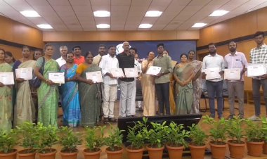 வெற்றி பெற்ற மாணாக்களுக்கும் ஆசிரியர்களுக்கும் கலெக்டர் பாராட்டு!