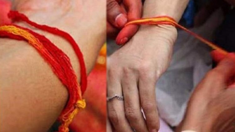 கையில் கலர் கயிறும் - டீ சர்டும்...... தென்மாவட்ட மாணவர்களிடையே ஜாதி பிரச்சனைக்கு காரணமா?