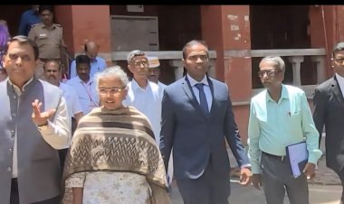   கிறிஸ்தவ பள்ளியை இடம் மாற்றாத வழக்கு! ஐந்து ஐஏஎஸ் அதிகாரிகள் சென்னை உயர் நீதிமன்றத்தில் ஆஜராகி மன்னிப்பு!