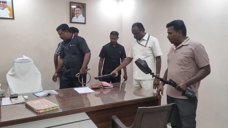 கலெக்டர் ஆபிசுக்கு வெடி மிரட்டல்!