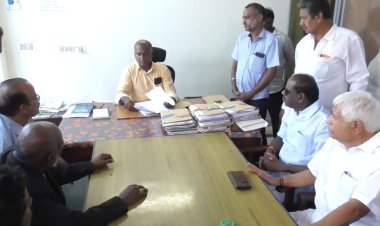 தொழிலாளர்களை ஏமாற்றும் நலத்துறை அதிகாரிகள்!