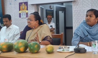 கலெக்டர் மேடம் வெளிநாட்டு பப்பாளி விதைகளை கொடுங்கள்! விவசாயிகள் கோரிக்கை!