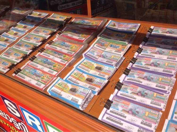 பறிமுதல் செய்த லாட்டரி சீட்டுக்கு பரிசு!  நட்றாம்பள்ளி போலீசில் சுவாகாவா?!
