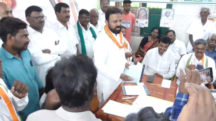 நாட்டை பாஜக மற்றும் ஆர்.எஸ்.எஸ். இடம் இருந்து காங்கிரஸ் மீட்கும்! காங்கிரஸ் மேலிட பொறுப்பாளர் பேட்டி!