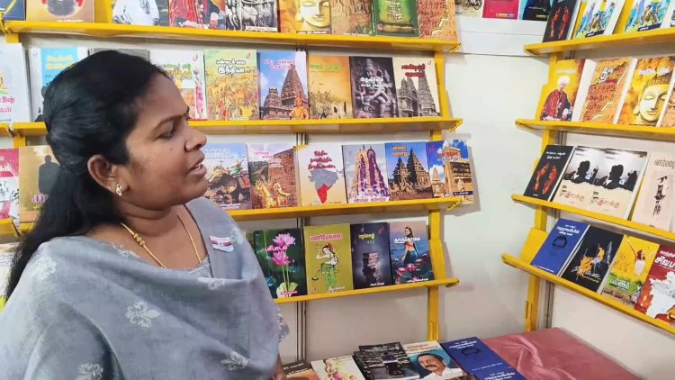 ஜெயில் கைதிகளுக்காக தேடி தேடி புத்தகம் வாங்கிய ஆட்சியர்!