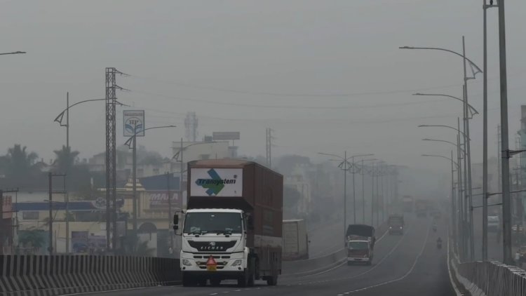 பனி மழையில் ஆம்பூர்!