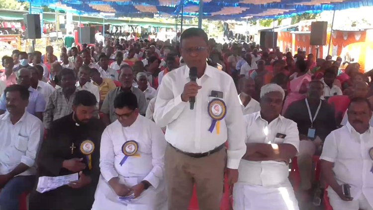 தலித் கிறிஸ்தவர்களுக்கும் இடஒதுக்கீடு வழங்கவேண்டுமாம்!