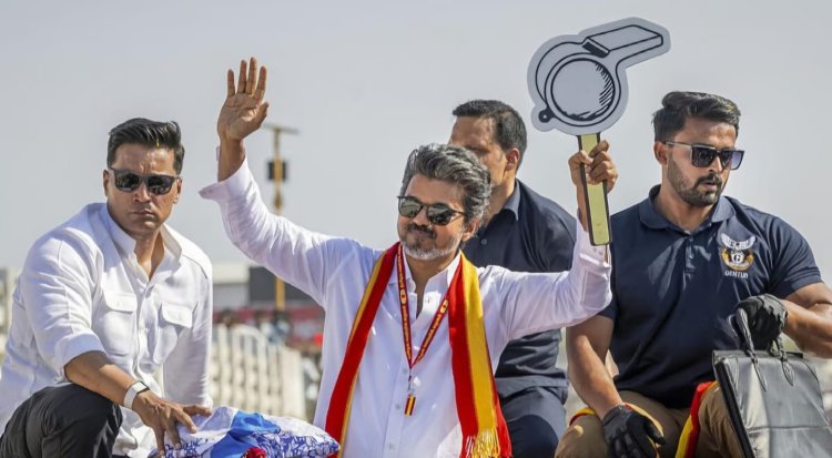 லிமிடெட் கம்பெனி திமுகவை மக்கள் வீட்டுக்கு அனுப்புவது உறுதி" - விஜய் எக்ஸ் பதிவு!